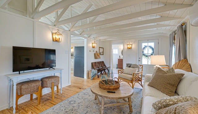 Vintage Surf City Cottage - 132 Steps to Beach!