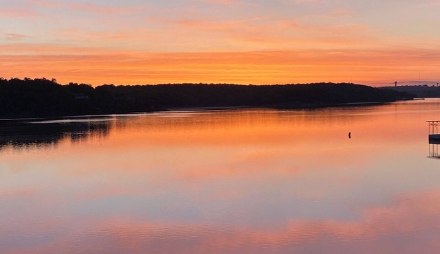 Waterfront@Ledges NO STEPS Remodeled 2 Bed Main Channel Pools Beach Slip Golf