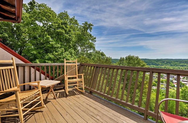 Evolve Burkesville Deck 