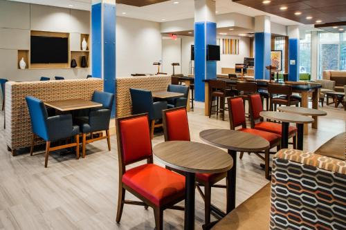 Holiday Inn Express Hotel Murray Ihg 