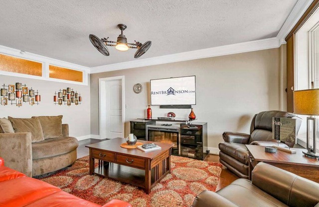 Lakeview Condo Only 5 Min to Silver Dollar City! Enjoy 1419 for Vacation!