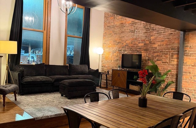 Steps from Broadway - The Lofts @ 109 Unit 5, Steps from Broadway - The Lofts @ 107 - Unit 5