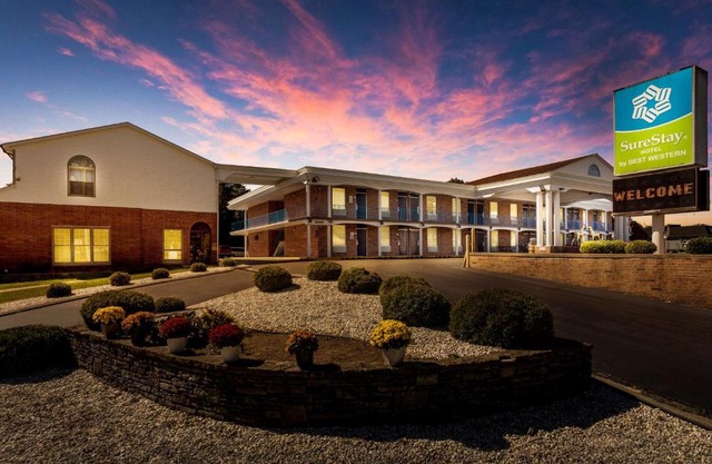 Surestay Hotel 