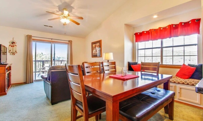 Indian Point Condo | 03-6 The Aerie Closest development to Silver Dollar City, Indoor/Outdoor Pool, I