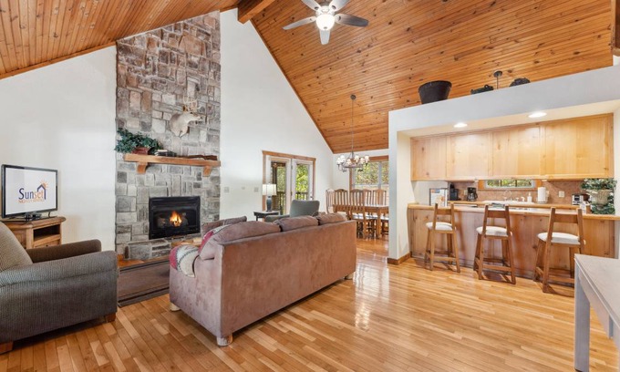 Branson West Cabin | 116 m² Cabin ∙ 2 bedrooms ∙ 6 guests