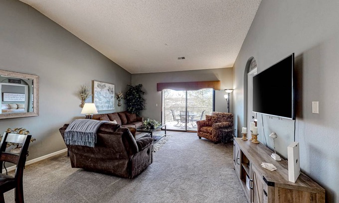 Branson Condo | 128 m² Condo ∙ 2 bedrooms ∙ 6 guests