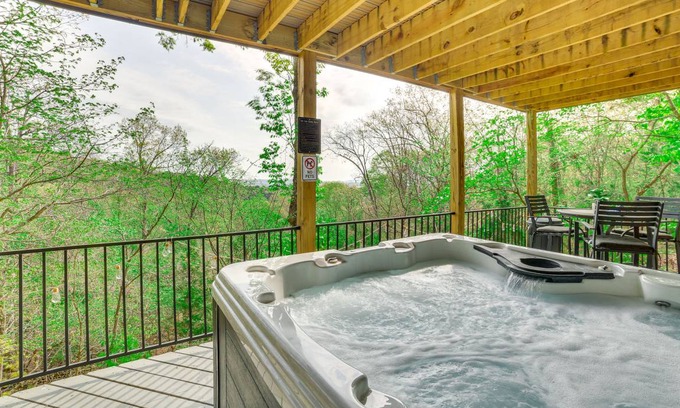 Branson West House | 153 m² House ∙ 3 bedrooms ∙ 8 guests