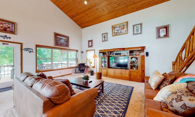 Branson Cabin | 214 m² Cabin ∙ 1 bedroom ∙ 8 guests