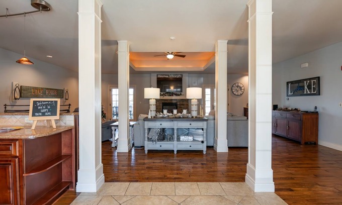 Branson House | 242 m² House ∙ 4 bedrooms ∙ 10 guests