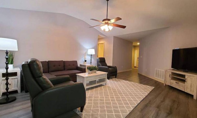 Branson Theater District House | 279 m² House ∙ 6 bedrooms ∙ 20 guests