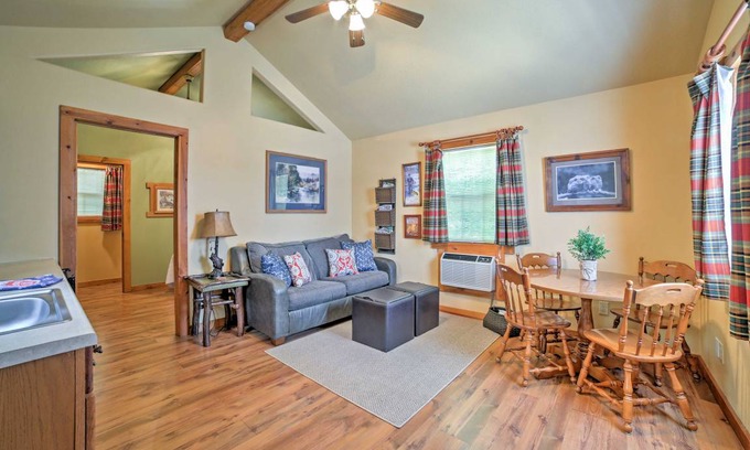 Table Rock House | 36 m² House ∙ 1 bedroom ∙ 2 guests