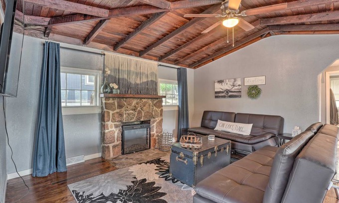 Rockaway Beach Cottage | 83 m² Cabin ∙ 1 bedroom ∙ 6 guests