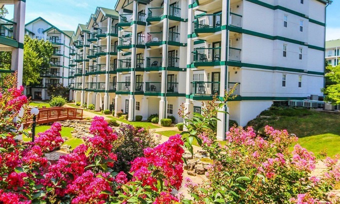 Branson Apartment | Beautiful 2 bedroom unit at resort, sleeps 6