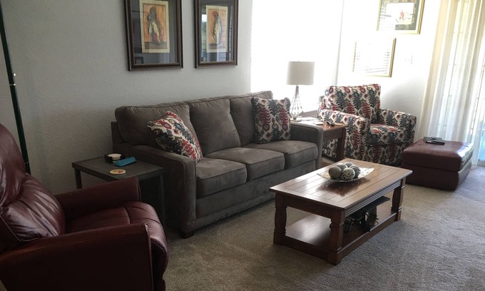Branson Condo | Beautiful Penthouse 2 Bedroom 2 Bath Condo On Golf Course Near Branson Landing