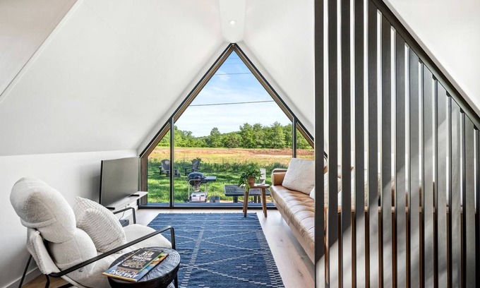 Bull Creek House | House ∙ 1 bedroom ∙ 3 guests