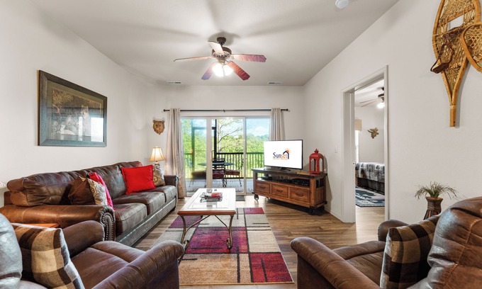 Branson West Condo | Near Silver Dollar City- 3 Bedroom, 3 Bath Golf Condo at Stonebridge Resort!