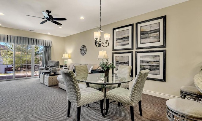 Branson Apartment | Stayin Classy Condo