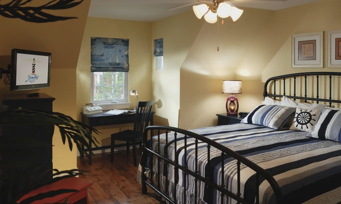 Branson Cabin | You will LOVE Thanksgiving and Family at Stormy Point Village in Branson, MO