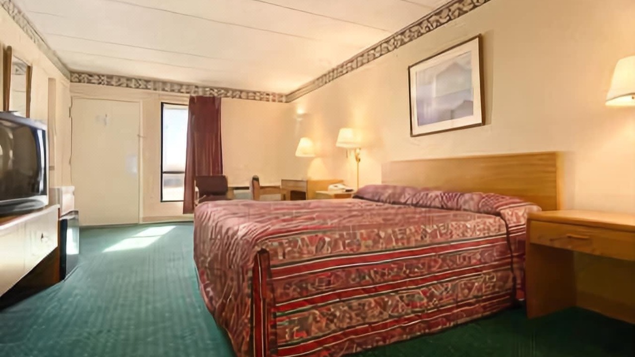 Photo of Bedroom in Latonia