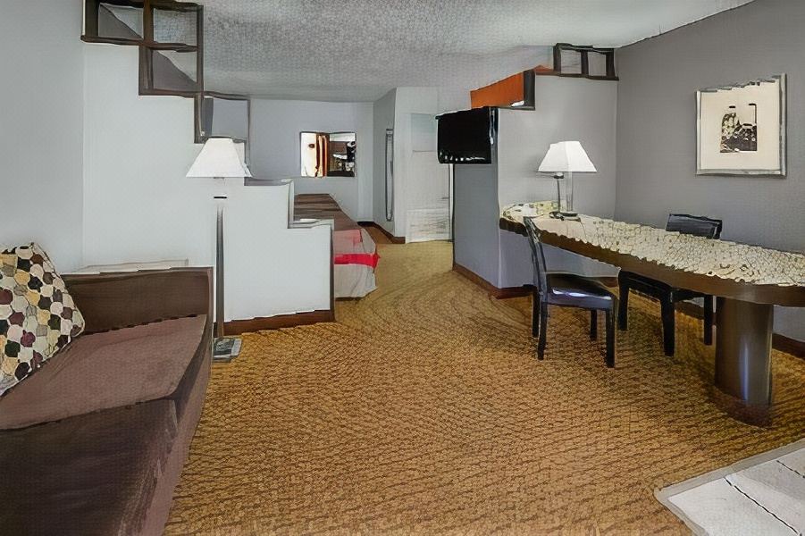 Photo of Livingroom in Biggs Field