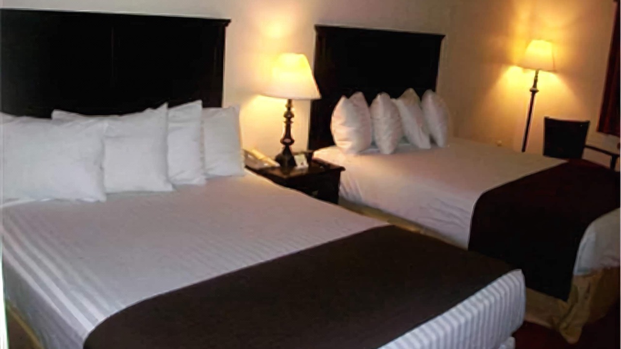 Photo of Bedroom in Shawnee Heights