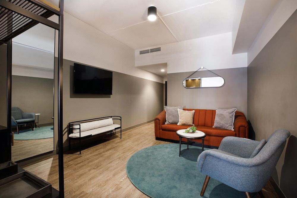 Photo of Livingroom in Downtown
