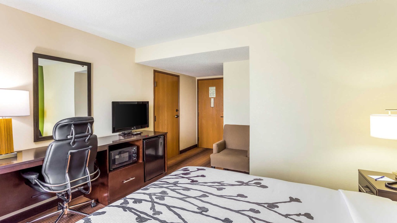 Photo of Bedroom in Blountville