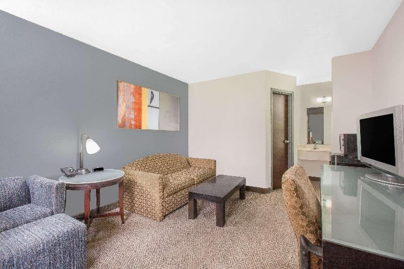 Photo of Livingroom in Benton