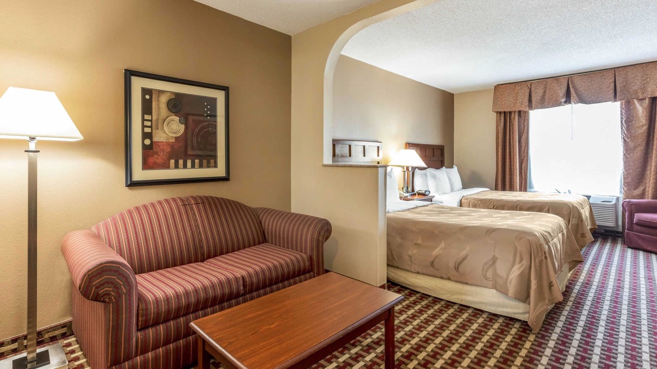Photo of Livingroom in Paducah