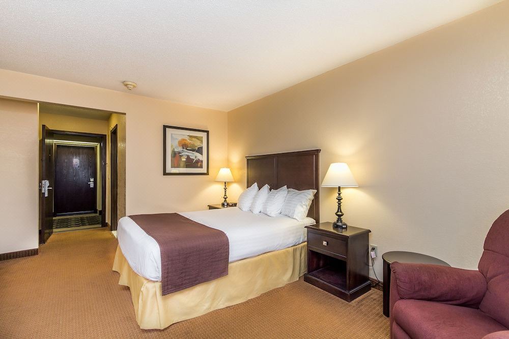 Photo of Bedroom in Shawnee Heights