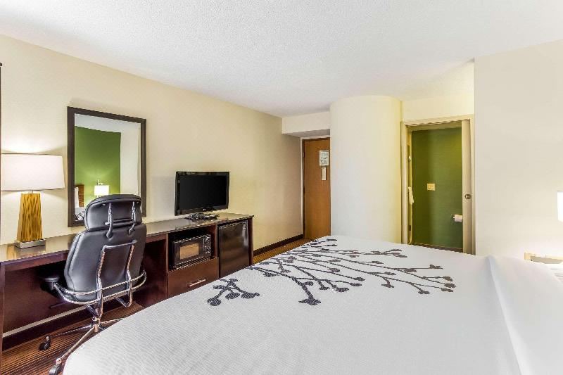 Photo of Bedroom in Blountville