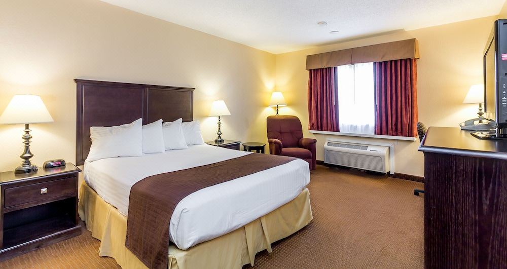 Photo of Bedroom in Shawnee Heights