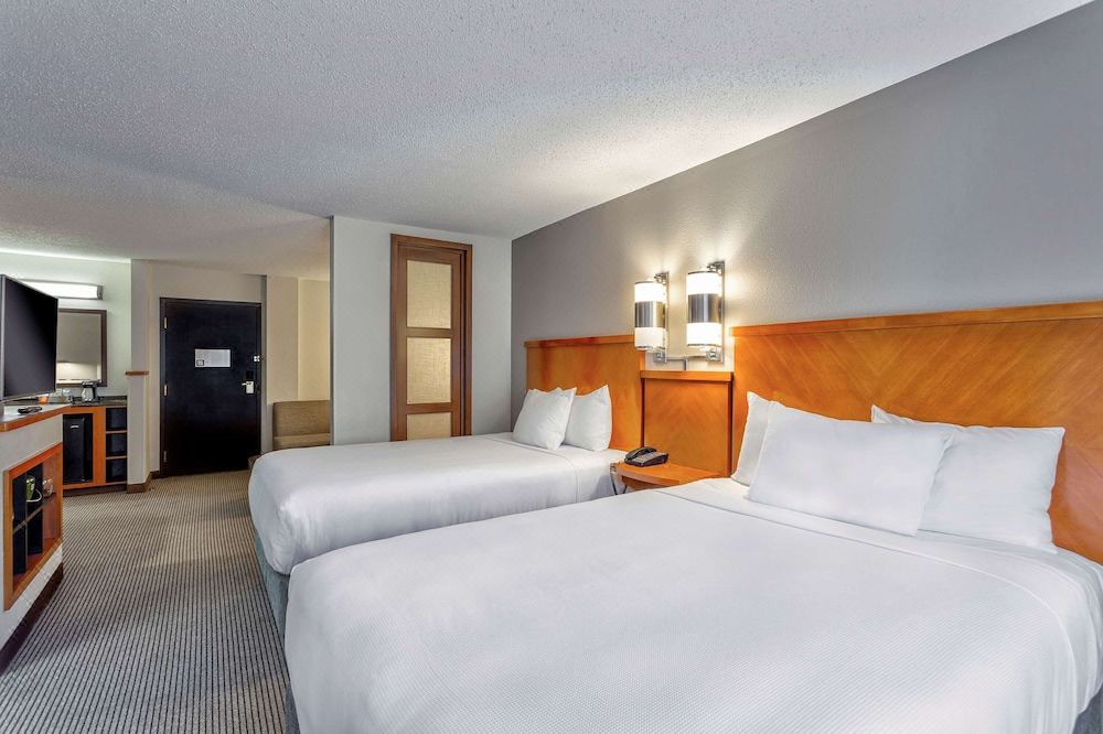 Photo of Bedroom in Overland Park