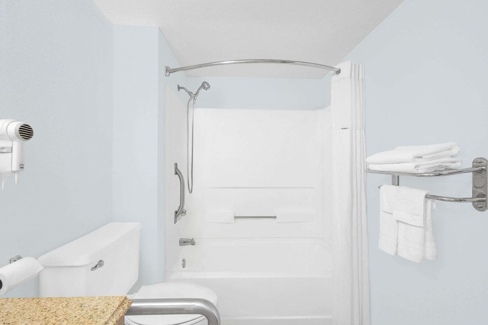 Photo of Bathroom in Benton