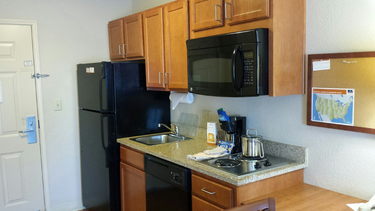 Photo of Kitchen in I-435 West KC-KS