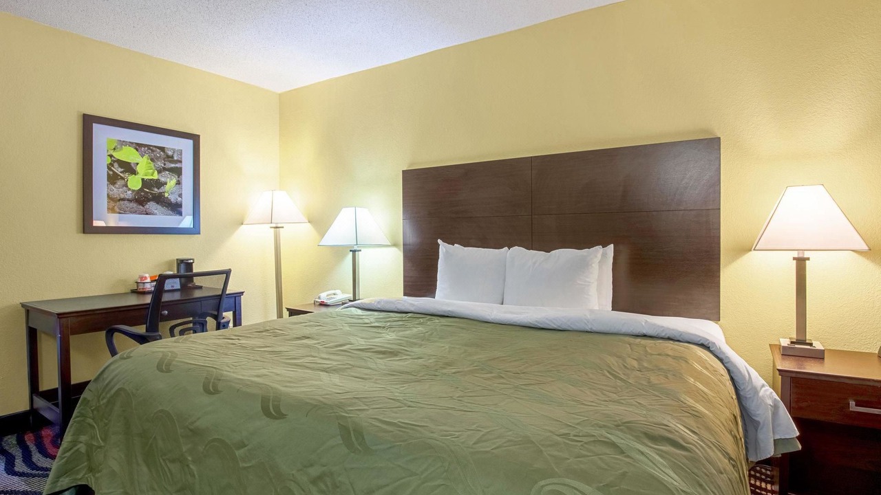 Photo of Bedroom in Holly Springs