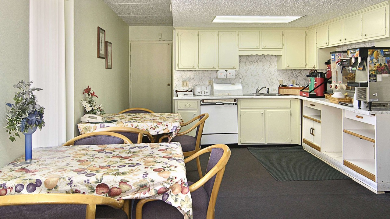 Photo of Kitchen in Hurricane Mills