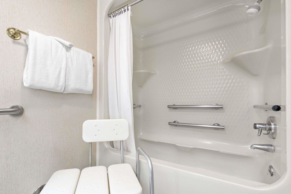 Photo of Bathroom in Liberal
