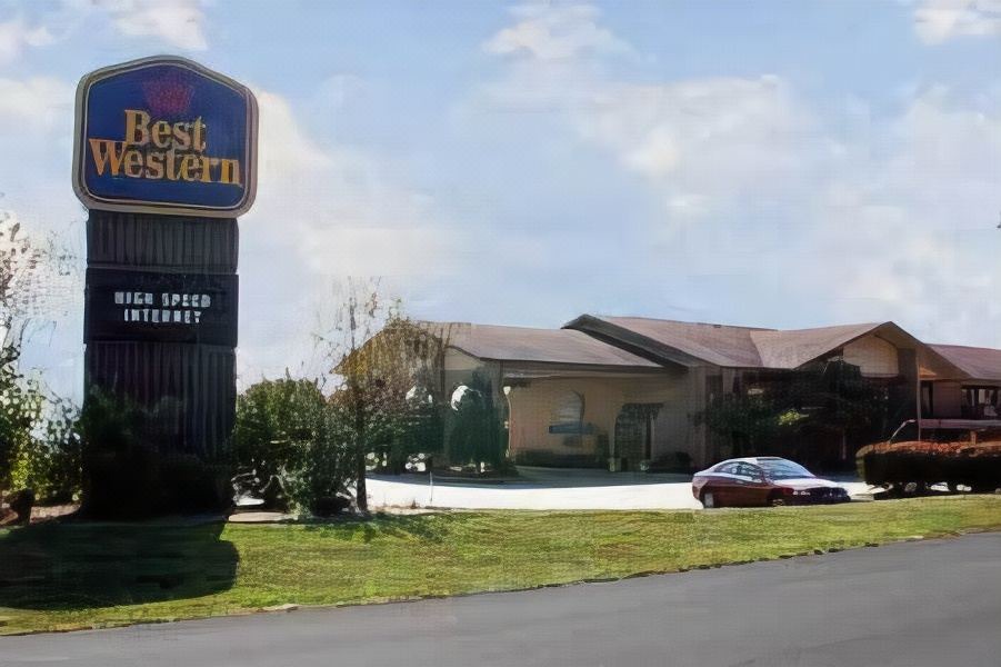 Photo of Buildings in Murray
