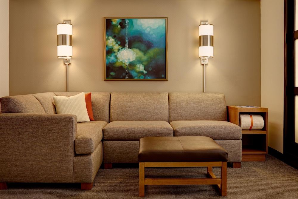 Photo of Livingroom in Overland Park