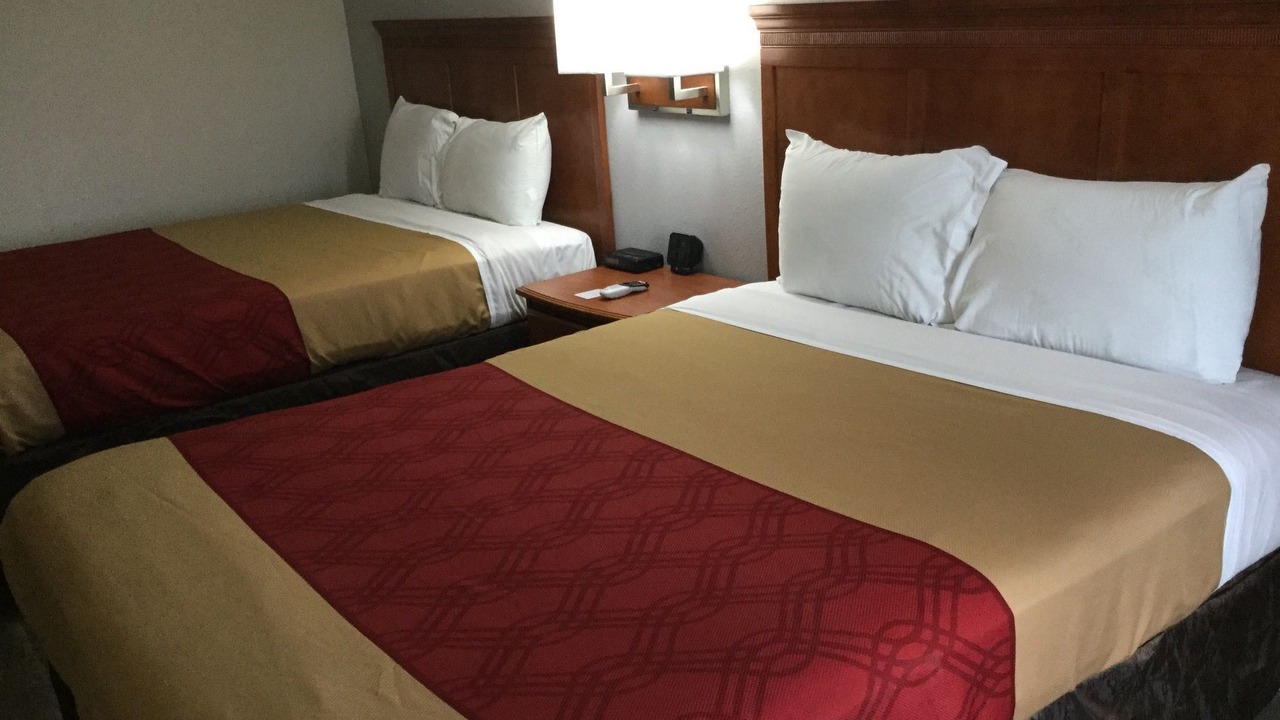 Photo of Bedroom in West Lincoln