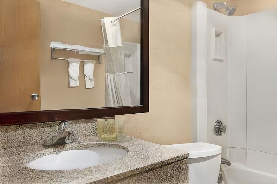 Photo of Bathroom in Latonia
