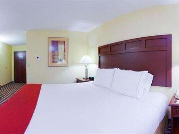 Photo of Bedroom in Murray