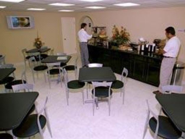 Photo of Livingroom in Radcliff
