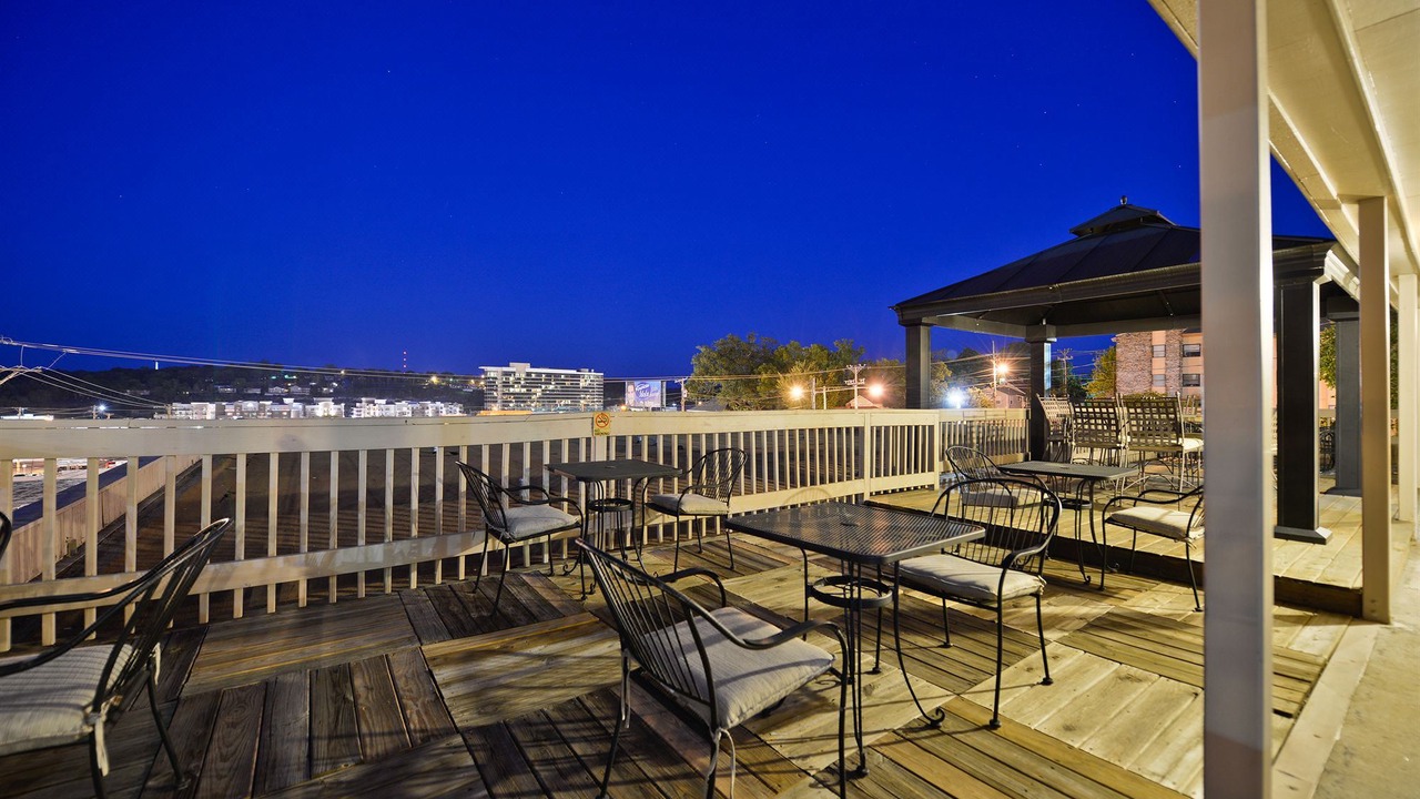 Photo of Patio Balcony in Downtown Branson