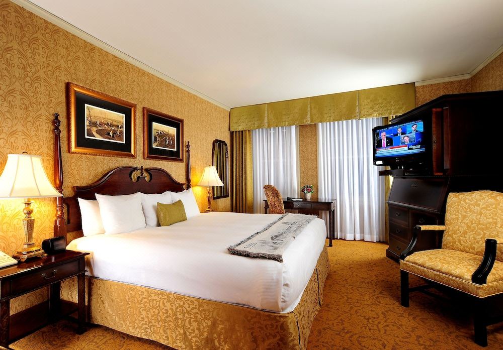 Photo of Bedroom in Downtown Louisville