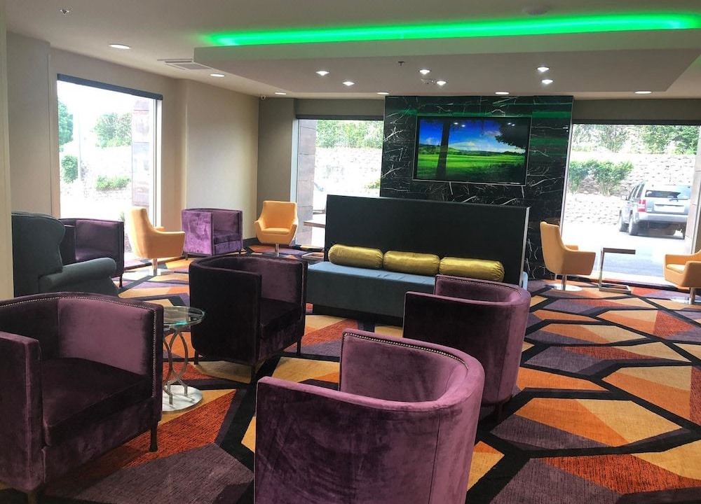 Photo of Livingroom in Branson Theater District