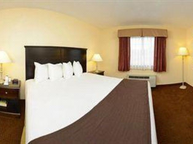 Photo of Bedroom in Shawnee Heights