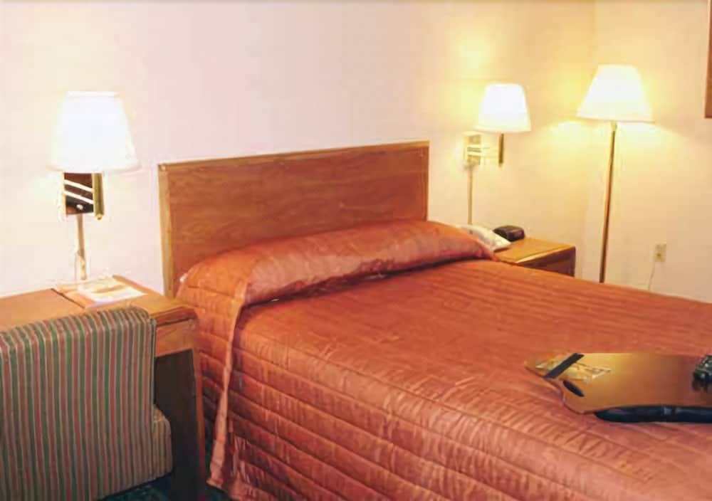 Photo of Bedroom in Holly Springs