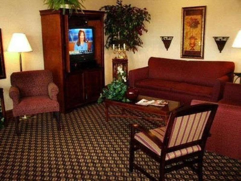 Photo of Livingroom in Holly Springs